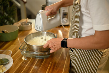 Process of making whipped cream.