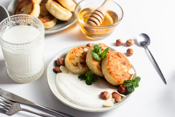  Syrniki . Cottage Cheese Pancakes
