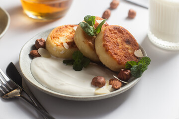  Syrniki . Cottage Cheese Pancakes