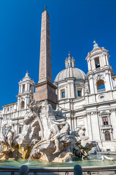 Fountain of Four Rivers (Fontana dei Quattro Fiumi) on Navona square, Rome, Italy.