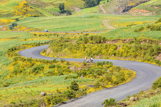Ethiopia. Amhara. Winding road in the Ethiopian highlands.