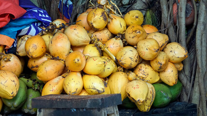 fresh fruits on the maldives farmers market