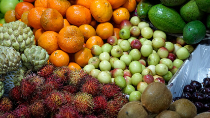 fresh fruits on the maldives farmers market