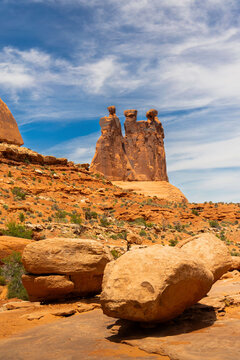 Three Gossips, Park Avenue, Arches National Park, Utah, USA.