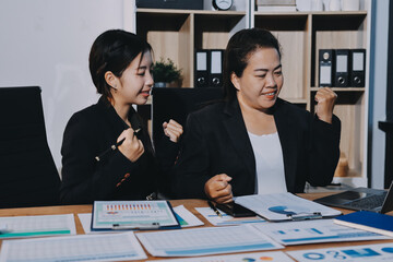 Business analyze,Close up Business people meeting to discuss the situation on the market. Business Financial Concept