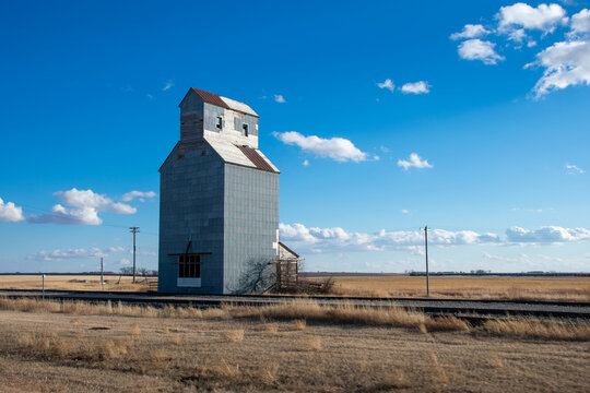 Old grain elevator in rural North Dakota