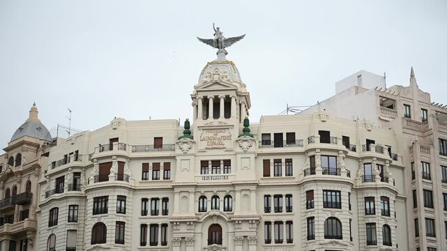 Edificio de la Uni&oacute;n y el Fenix Espa&ntilde;ol Valencia, Spain
