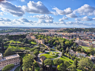 Obraz premium Cityscape views of the city of Rome taken from the Dome of St Peter's Basilica in Vatican City.
