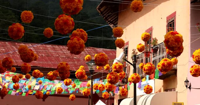 Beautiful Day of the Dead decorations hang in the historic downtown heart of Pinal de Amoles, Quer&eacute;taro, Mexico.
