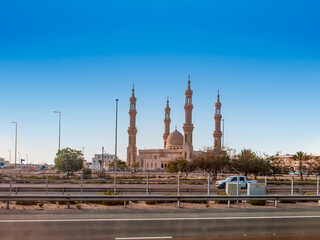 Fototapeta premium Mosque in Ras al Khaimah, United Arab Emirates.