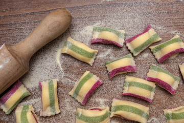 A&ntilde;olotis del plin, tricolor gama navidad, artesanales hechos a mano