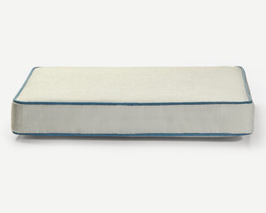 Comfortable pet bed mattress pad featuring a soft, plush design