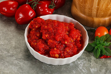 Fresh tomato puree pasta sauce