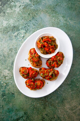 Crostini with roasted vegetables