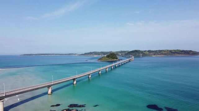 【角島大橋】山口県観光　下関市豊北町大字神田～角島ドローン動画素材: