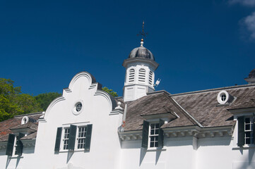 the mount horse barn in lenox massachusetts