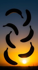 Obraz premium Juicy Outlines: A Stylish Fruit Silhouette Illustration for Creative Projects