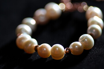 Close up of Borneo freshwater pearl turn into bracelet