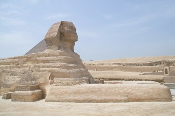 sphinx and pyramid of giza