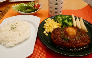日本の食事、ハンバーグ