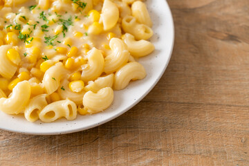 macaroni creamy corn cheese on plate