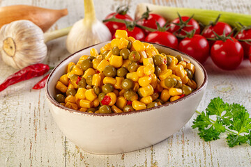 Mexican vegetable mix - corn, pepper and peas