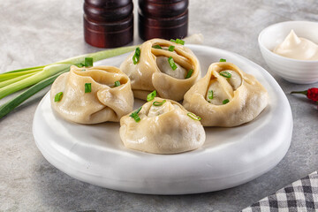 Uzbek cuisine - staffed Manti with meat