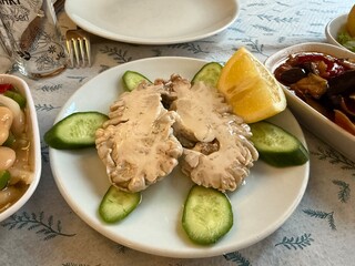 Traditional Turkish lambs brain salad