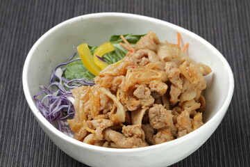 豚丼