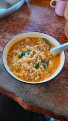 vegetable soup with bread