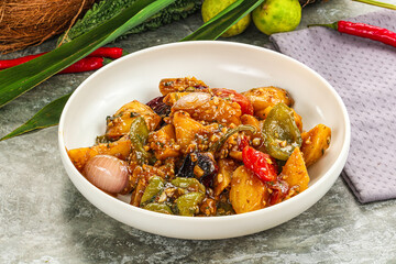 Potato with bell pepper and gravy