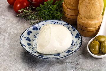 Gurmet organic mozzatla dairy cheese