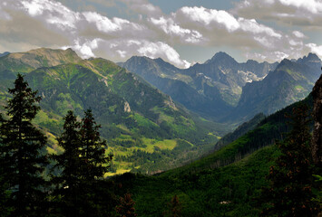 Obraz premium mountains in the mountains