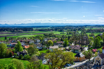 Haag in Oberbayern - Blick auf das Alpenpanorama