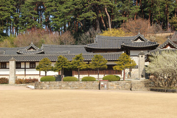 traditional chinese pavilion