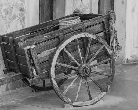 Old wooden wagon