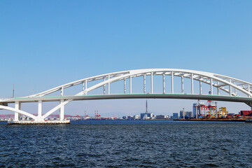 Obraz premium 大阪・夢舞大橋の風景