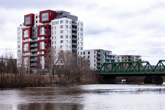 
Side view of the 1916 steel Lavigueur Bridge over the Saint-Charles River in the Pointe-aux-Li&egrave;vres sector seen during a cloudy morning, Quebec City, Quebec, Canada