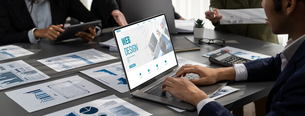 Website design software provide brisk template for online retail business and e-commerce