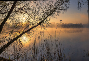 Sonnenaufgang am See