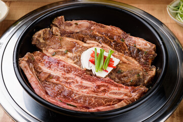 Korean seasoned grilled beef ribs

