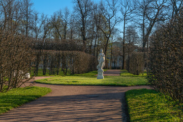 Grotto Alley with the statue 