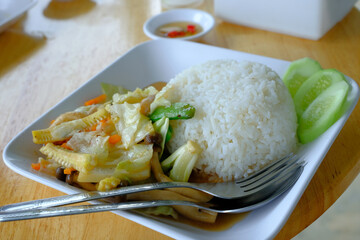 Healthy food concept, Stir-fried mixed vegetables with rice, chopped cucumber, well-rounded flavor and sweetness from the cooked vegetables. been, closeup, diet, fried, white, vegetable, fried, herb .