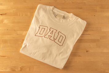 Personalized Dad Sweatshirt with Dad written on the front, Personalized Dad Sweatshirt, Minimalist Dad Sweater, Christmas Gift for Dad, Gift for Men