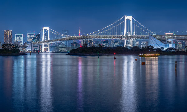 Rainbow Bridge at night, Odaiba, Tokyo, Japan