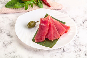 Fresh raw tuna sashimi slices