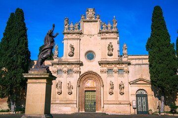 Obraz premium The Landmark Catholic Church of Saints Nicolò and Cataldo in Lecce, Puglia, Italy, showcasing its rich historical and architectural heritage in the heart of Southern Italy.