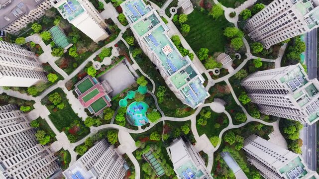 Aerial photographs of green cities, tall buildings in the city, residential areas, livable urban environments