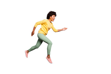 Full size profile side photo of funny funky crazy brunette wavy hair mulatto girl feel impressed emotions jump run want autumn spring bargain wear casual clothing isolated purple color background