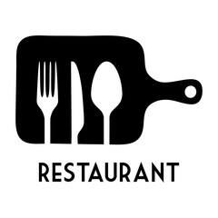 Fototapeta premium Logo restaurante. Silueta de tabla de cortar de madera en horizontal con cubiertos en espacio negativo 